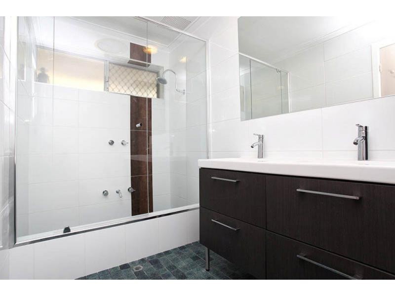 30 Wandoo Road, Duncraig WA 6023