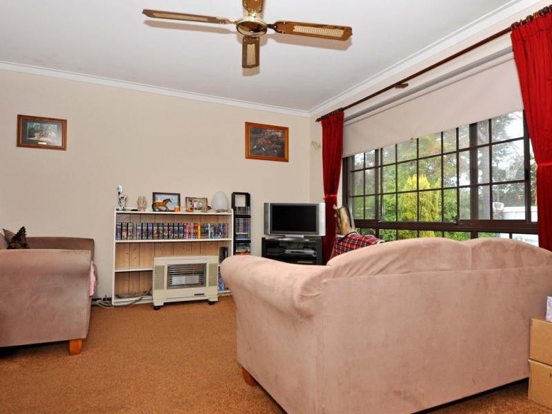 170 Glengarry Drive, Duncraig WA 6023