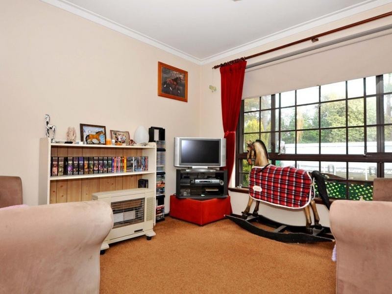 170 Glengarry Drive, Duncraig WA 6023