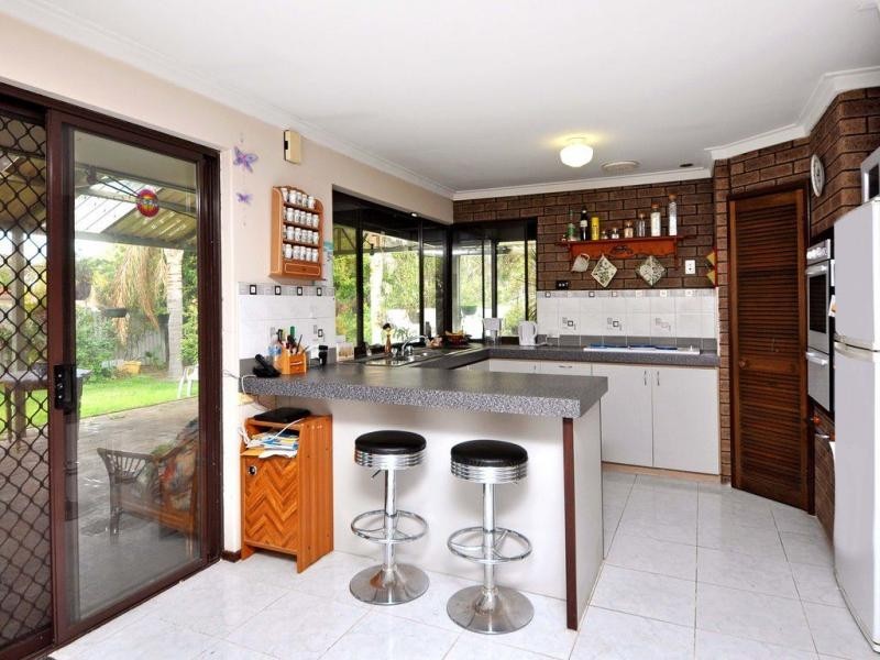 170 Glengarry Drive, Duncraig WA 6023