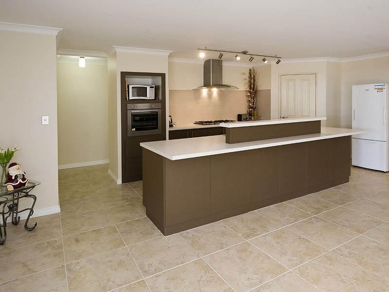 42 Dirleton Loop, Butler WA 6036