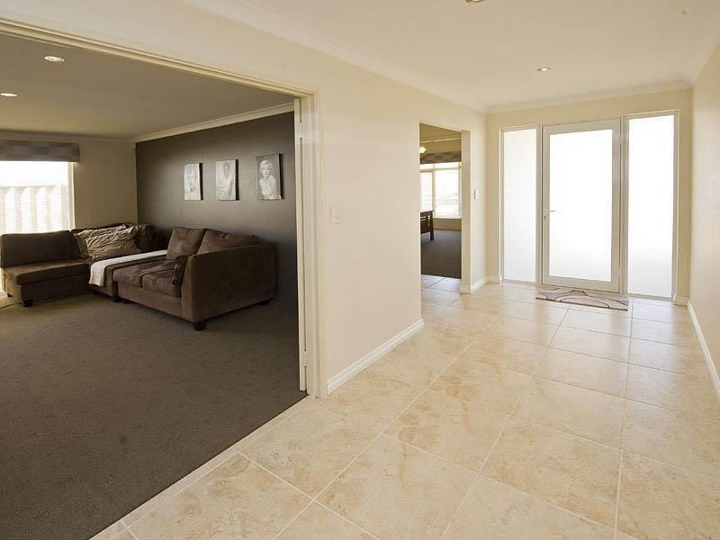 42 Dirleton Loop, Butler WA 6036