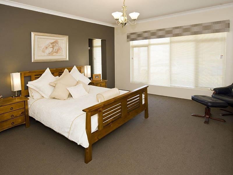 42 Dirleton Loop, Butler WA 6036