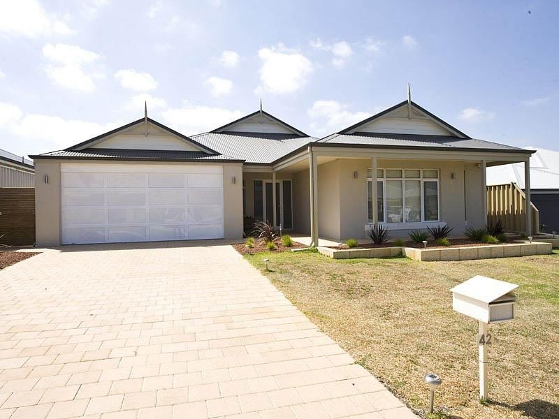 42 Dirleton Loop, Butler WA 6036