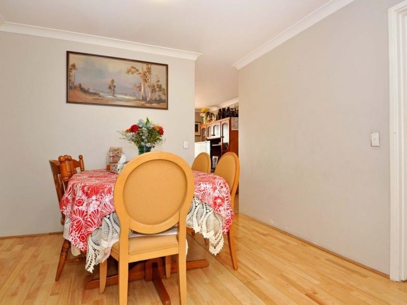 18 Brookland Crescent, Marangaroo WA 6064