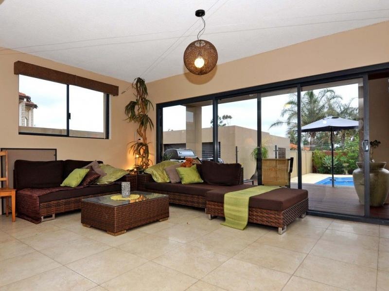 20 Chesson Street, Dianella WA 6059