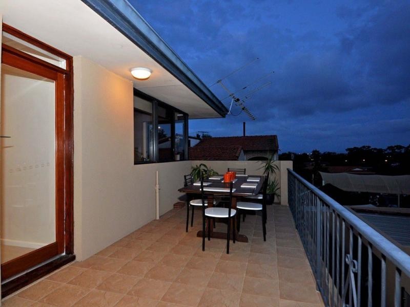 20 Chesson Street, Dianella WA 6059