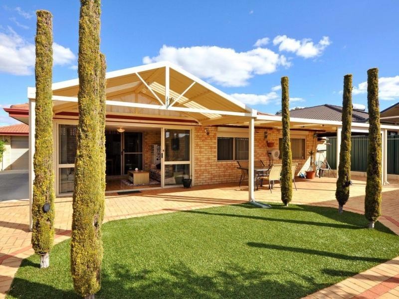 107 Hellfire Drive, Darch WA 6065