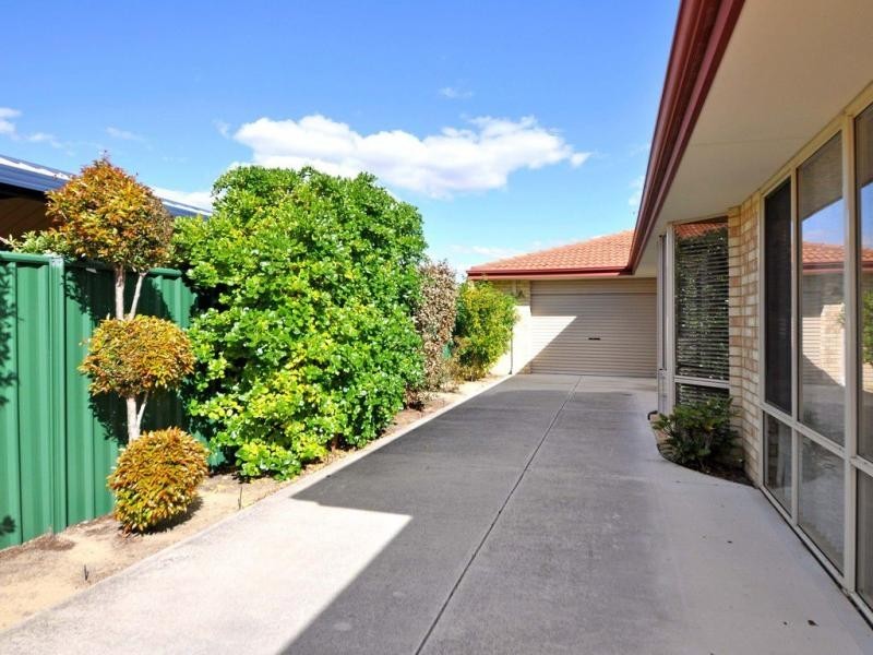 107 Hellfire Drive, Darch WA 6065