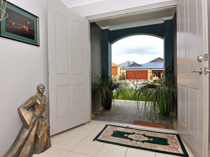 19 Longleaf Drive, Clarkson WA 6030