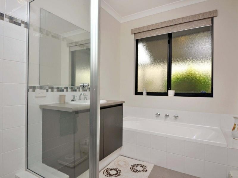 19 Longleaf Drive, Clarkson WA 6030