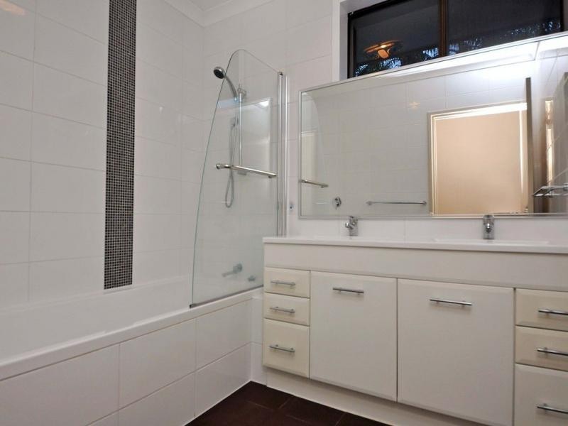 15 Myaree Way, Duncraig WA 6023