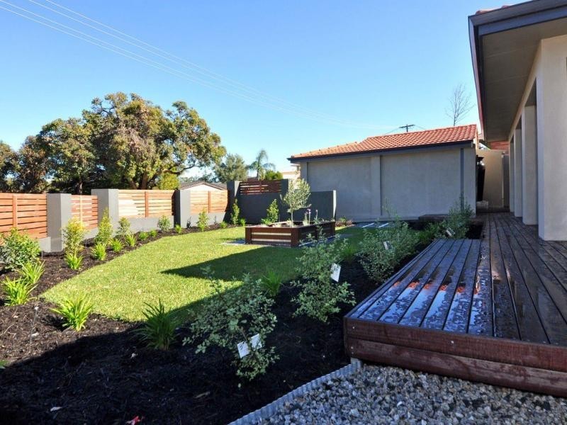 15 Myaree Way, Duncraig WA 6023
