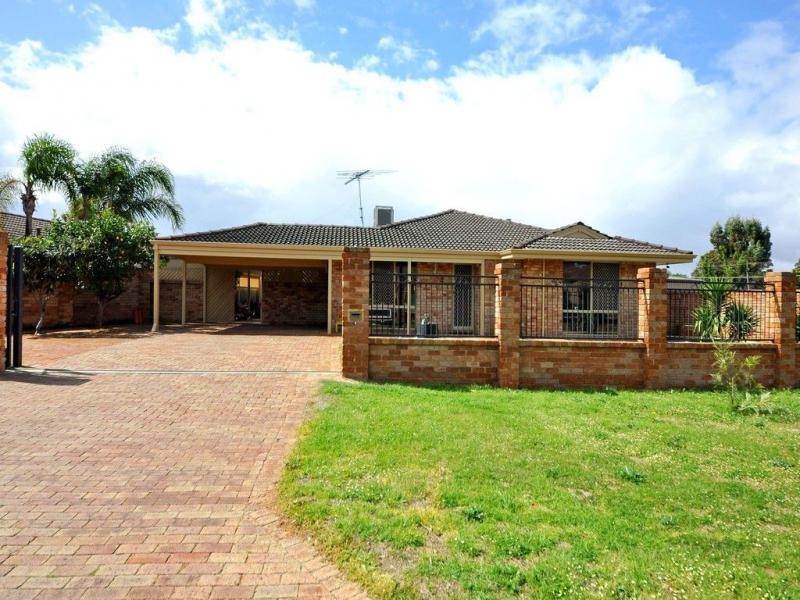 4 Goldbury Street, Duncraig WA 6023