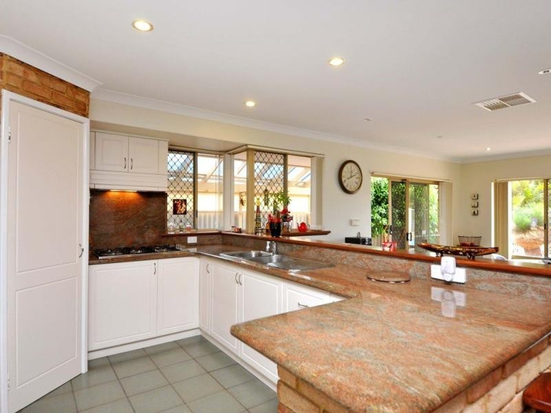 4 Goldbury Street, Duncraig WA 6023