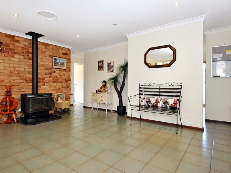 4 Goldbury Street, Duncraig WA 6023