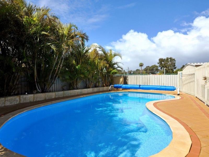 4 Goldbury Street, Duncraig WA 6023