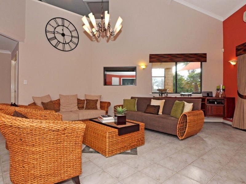 26 Padilla Way, Iluka WA 6028