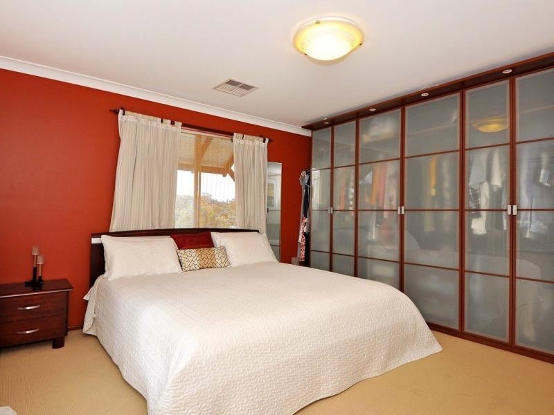 5 Gidgee Place, Duncraig WA 6023