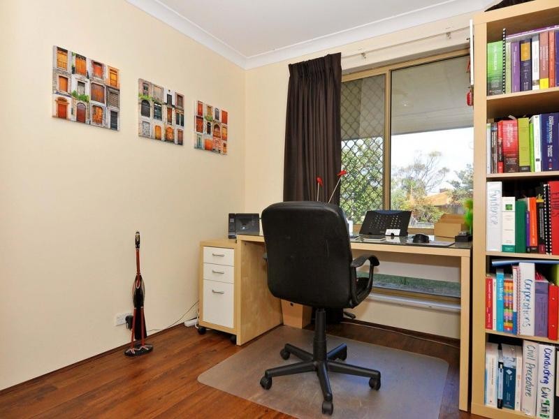 26 Koombana Way, Kallaroo WA 6025