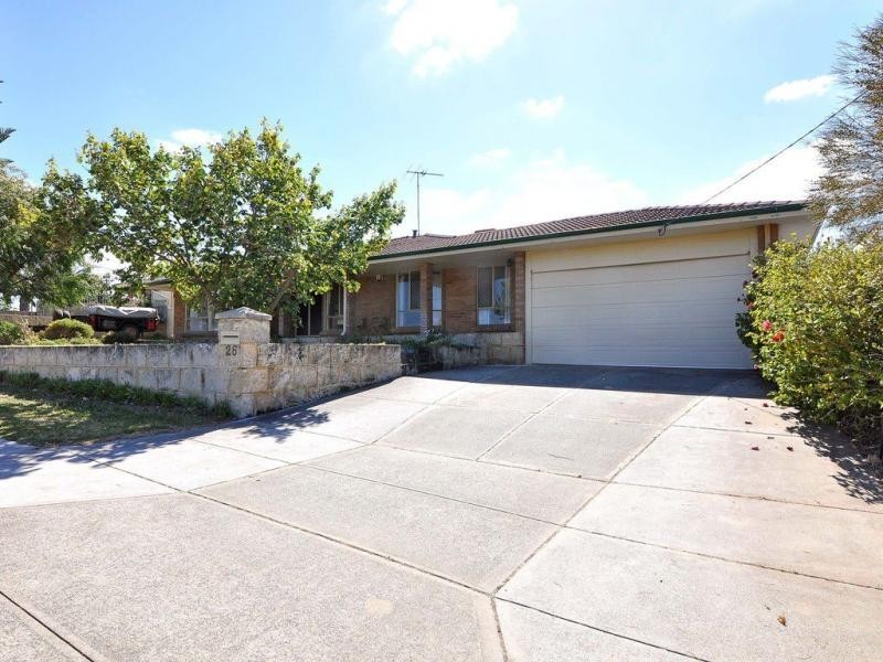 26 Koombana Way, Kallaroo WA 6025