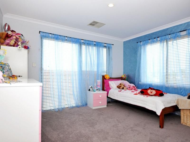 88 Southern Cross Circle, Ocean Reef WA 6027