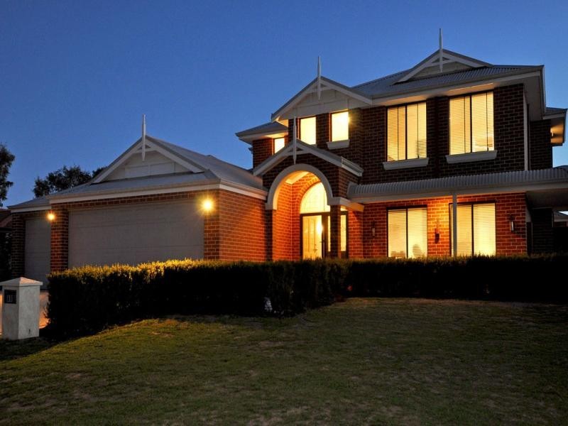 88 Southern Cross Circle, Ocean Reef WA 6027