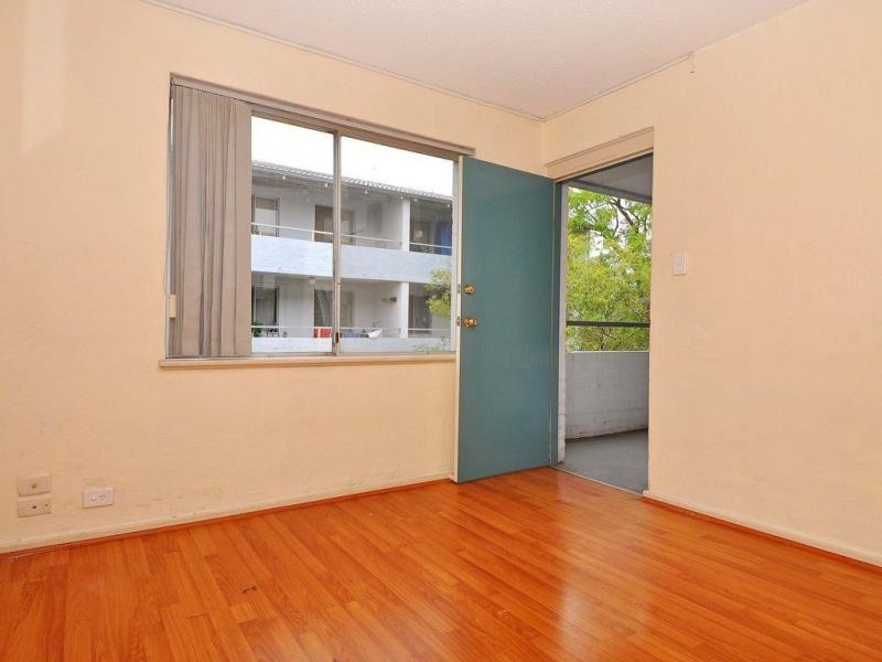 Unit 6/125 Herdsman Parade, Wembley WA 6014