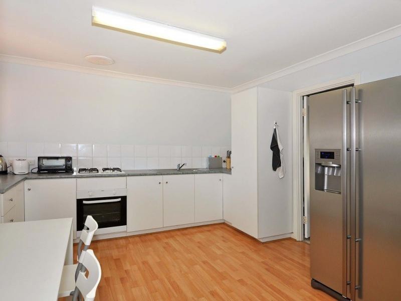 1/17 Westbrook Way, Girrawheen WA 6064