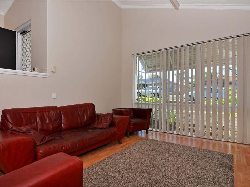 39 Farnley Way, Duncraig WA 6023