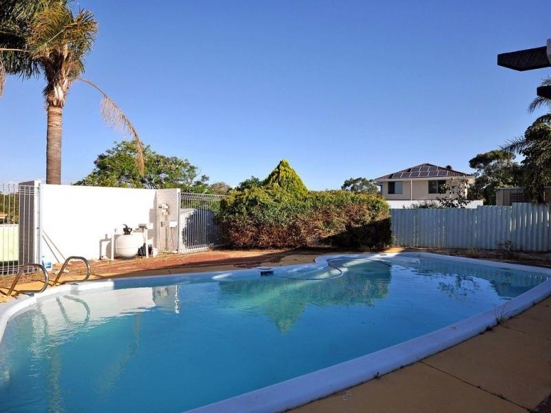 39 Farnley Way, Duncraig WA 6023