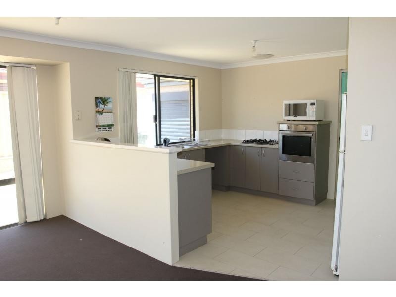 3 Sanctuary Gardens, Ridgewood WA 6030