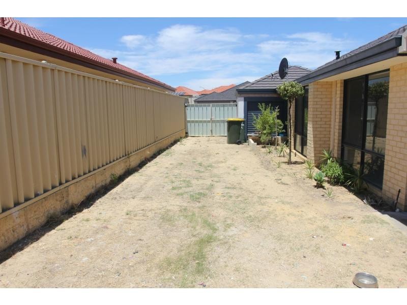 3 Sanctuary Gardens, Ridgewood WA 6030