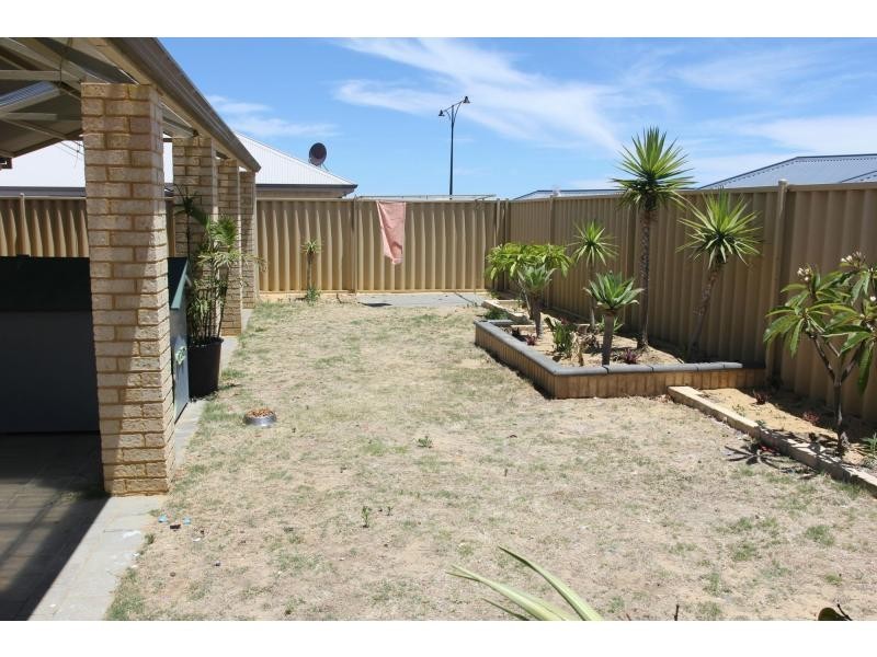 3 Sanctuary Gardens, Ridgewood WA 6030