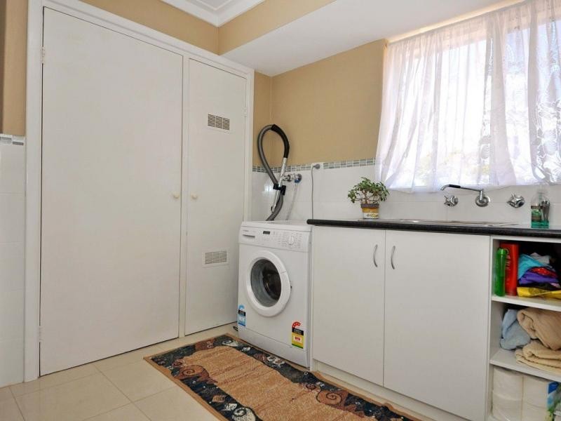 3 Bage Court, Hillarys WA 6025