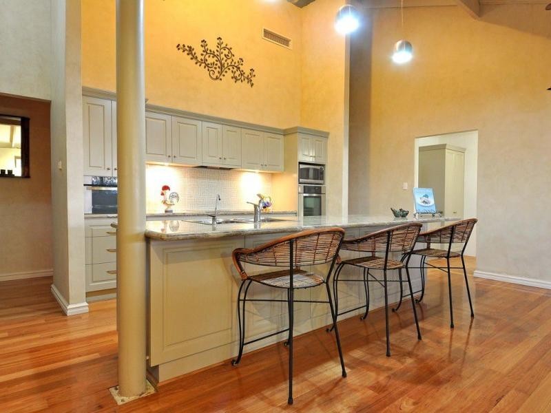 17 Wade Close, Duncraig WA 6023