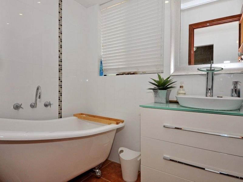 17 Wade Close, Duncraig WA 6023