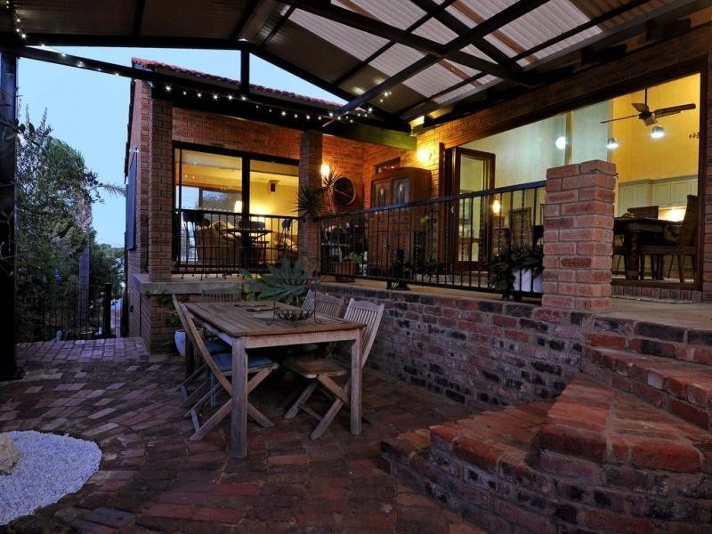 17 Wade Close, Duncraig WA 6023