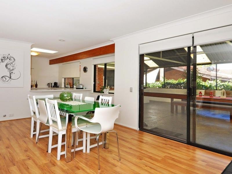 52 Hillwood Avenue, Warwick WA 6024