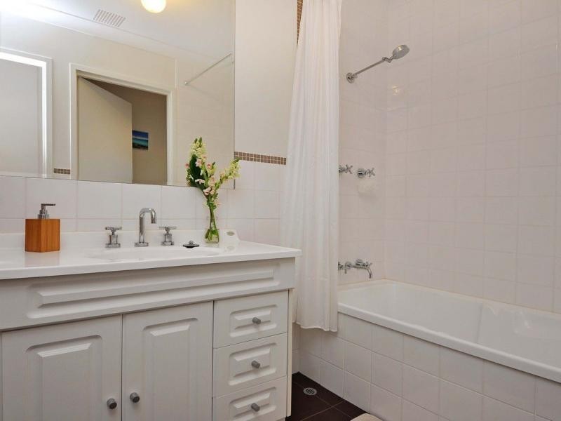 52 Hillwood Avenue, Warwick WA 6024