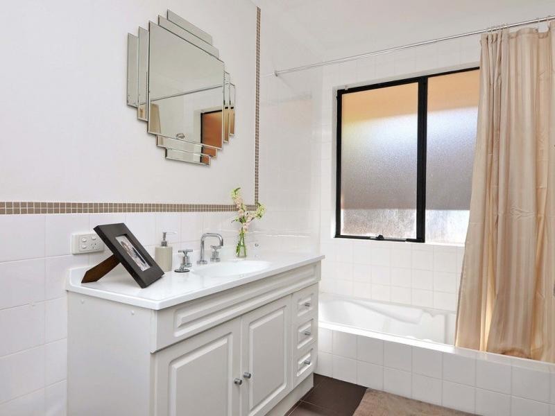 52 Hillwood Avenue, Warwick WA 6024