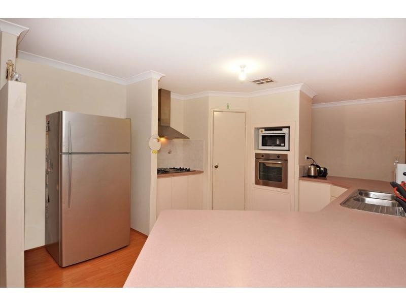 8 Hapuna Street, Butler WA 6036