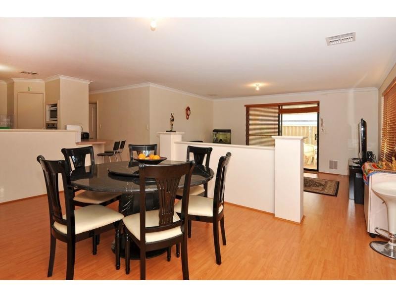 8 Hapuna Street, Butler WA 6036