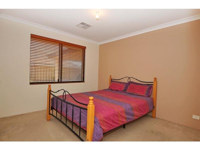 8 Hapuna Street, Butler WA 6036