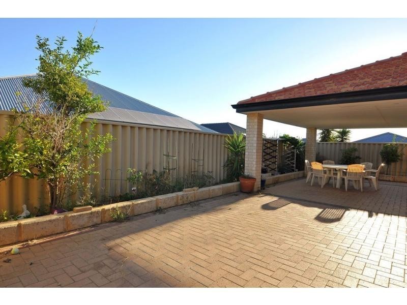 8 Hapuna Street, Butler WA 6036