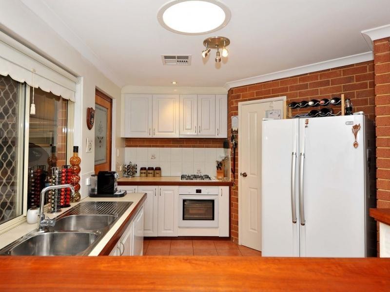 43 Keatley Crescent, Woodvale WA 6026