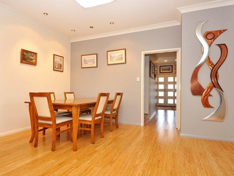 9 Calgary Place, Kingsley WA 6026