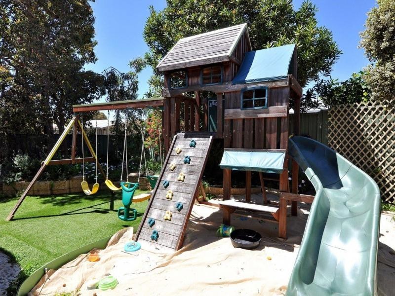 9 Calgary Place, Kingsley WA 6026