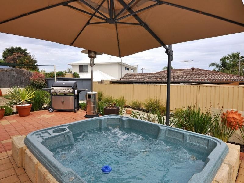 268 Warwick Road, Duncraig WA 6023