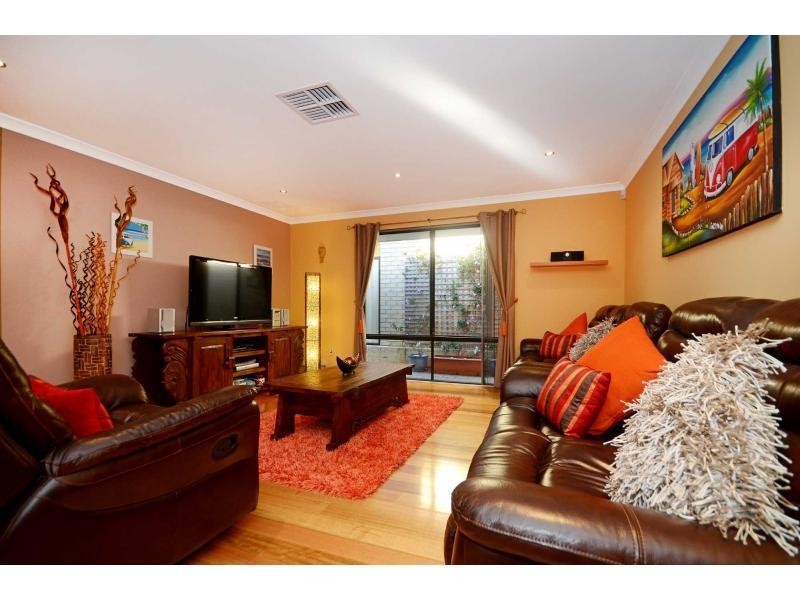 7 Lakewood Terrace, Clarkson WA 6030